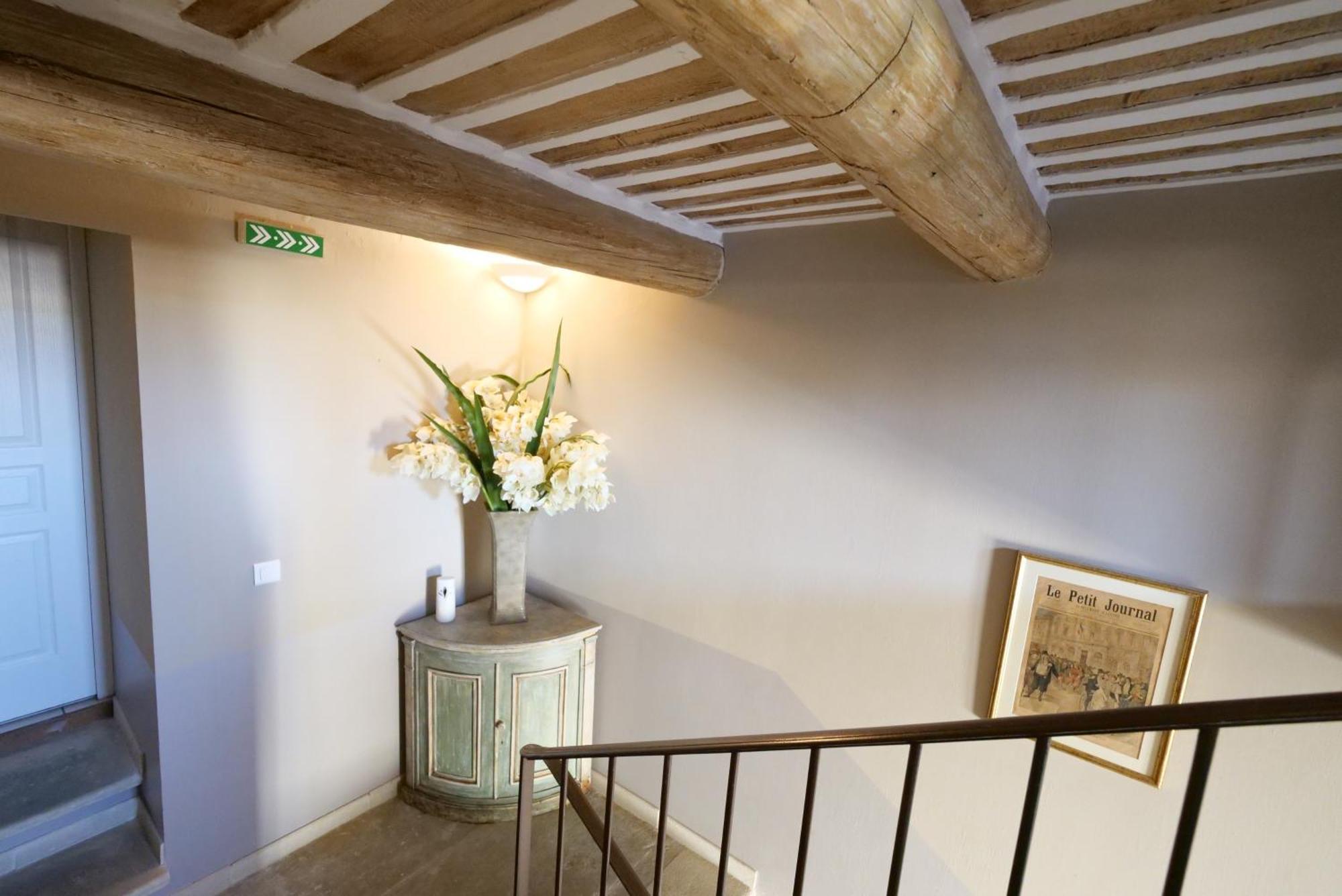 Chambres Du Vieux Bistrot Cabrières-dʼAvignon エクステリア 写真
