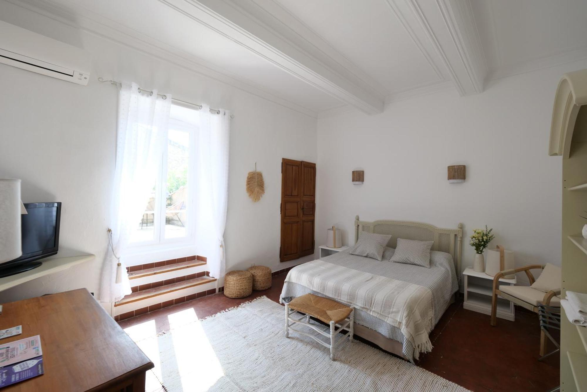 Chambres Du Vieux Bistrot Cabrières-dʼAvignon エクステリア 写真